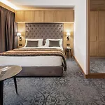 Lajadira & 4* Cortina dʼAmpezzo