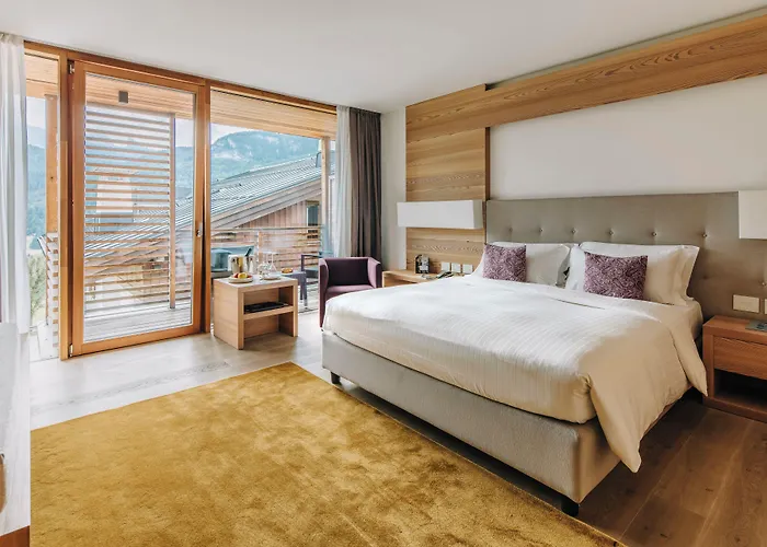 Hotel Lajadira & 4*