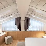 Lajadira & Hotel Cortina d'Ampezzo