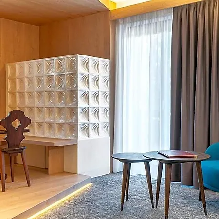 Hotel Lajadira & Cortina dʼAmpezzo