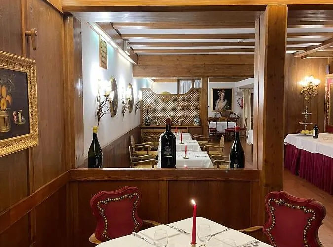 Hotel Lajadira & 4*